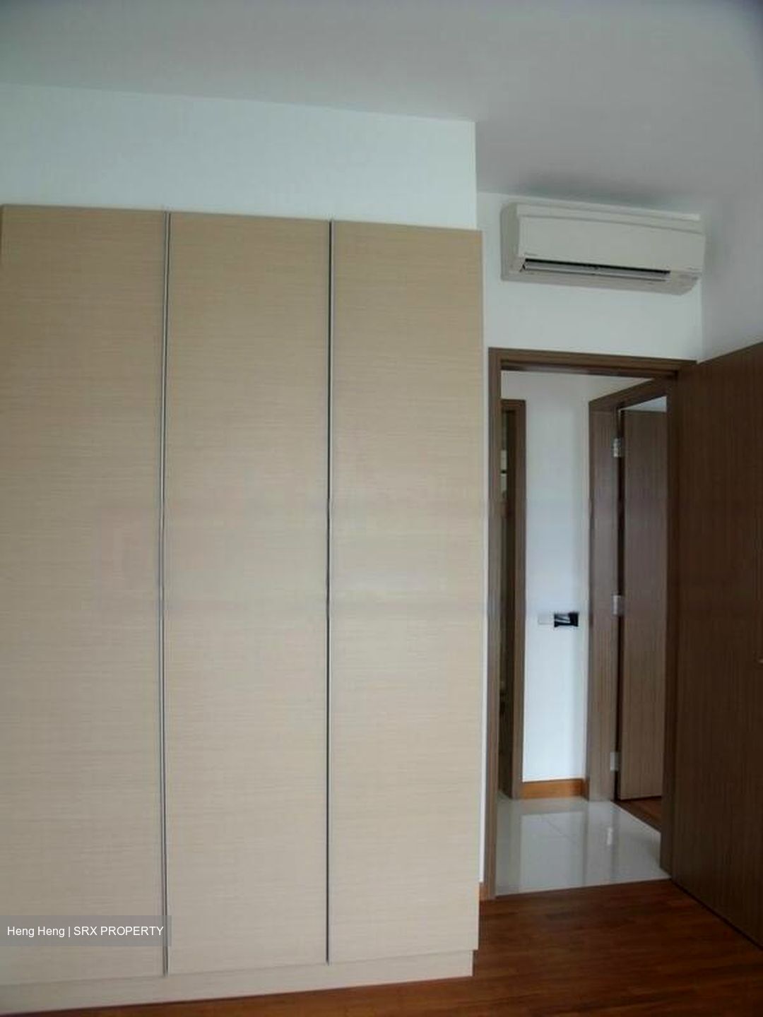 Waterfront Waves (D16), Condominium #481705301